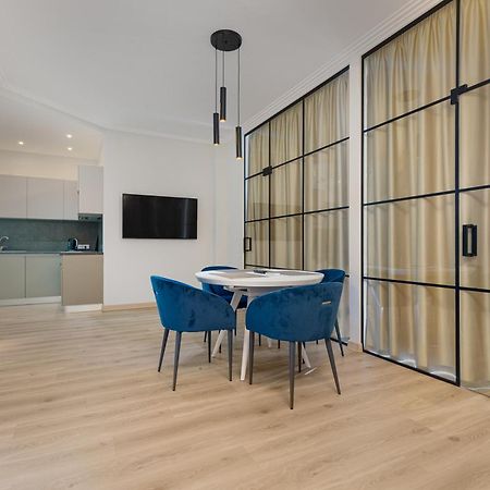 Sea Symphony Luxury Apartments Οδησσός Εξωτερικό φωτογραφία