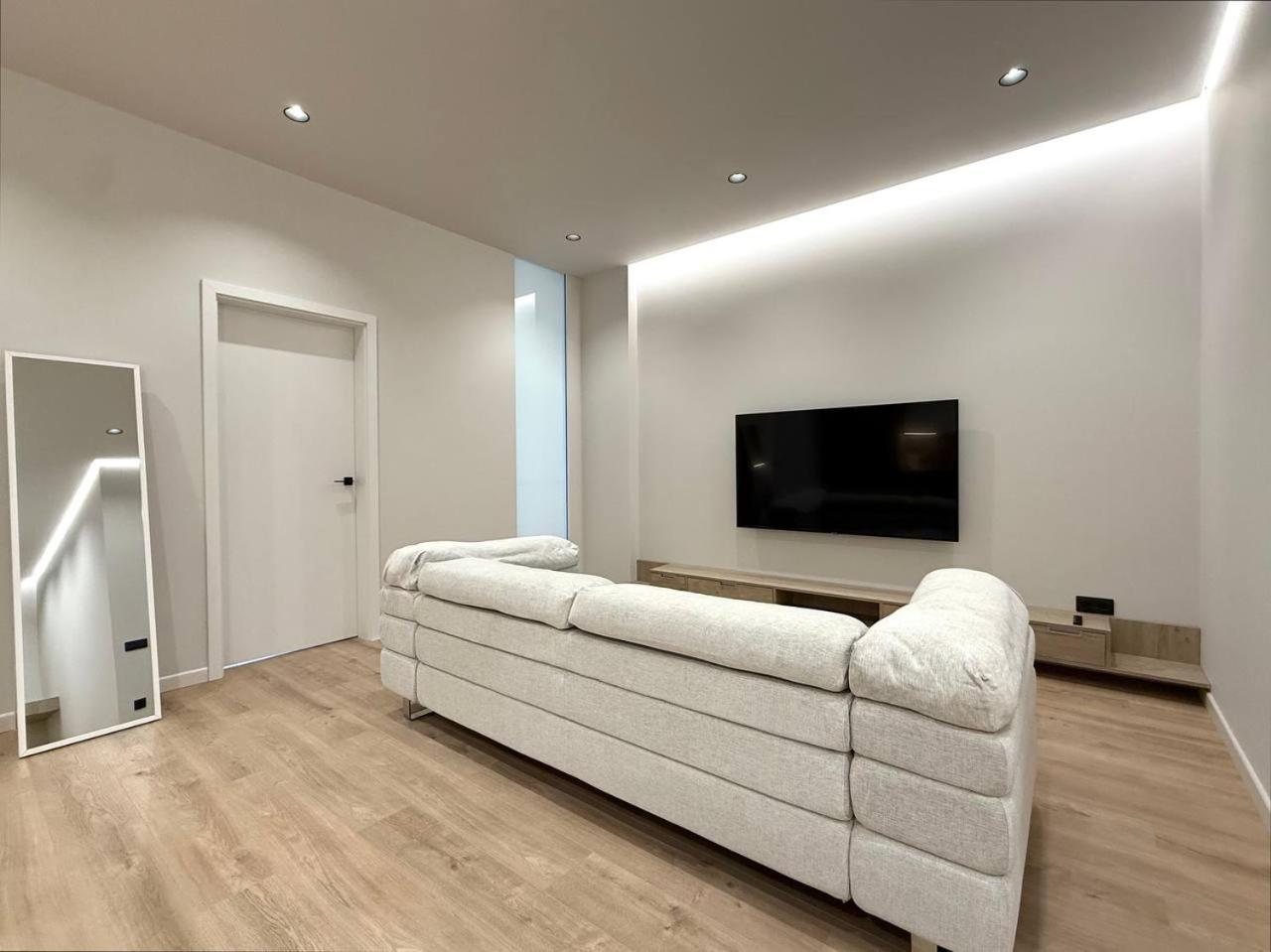 Sea Symphony Luxury Apartments Οδησσός Εξωτερικό φωτογραφία